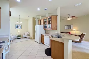 122 Flame Vine Way, Groveland, FL 34736 - Photo 18