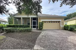 122 Flame Vine Way, Groveland, FL 34736 - Photo 2