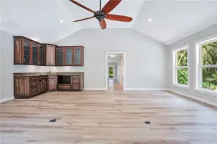 41832 Carrie Ln, Altoona, FL 32702 - Photo 10