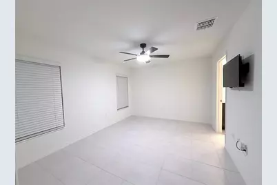 9791 NE Carson Way, Leesburg, FL 34788 - Photo 22