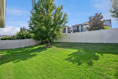 13308 Magnolia Valley Drive, Clermont, FL 34711 - Photo 32