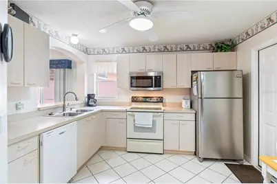 631 Enconto Street, The Villages, FL 32159 - Photo 6