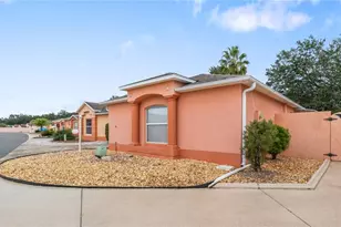 631 Enconto St, The Villages, FL 32159 - Photo 4