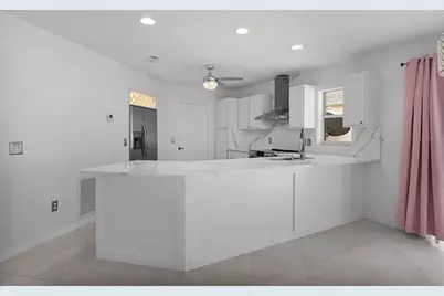 2112 Alfredo Avenue, The Villages, FL 32159 - Photo 10