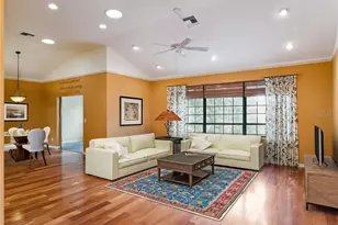 21815 Tartan St, Leesburg, FL 34748 - Photo 6