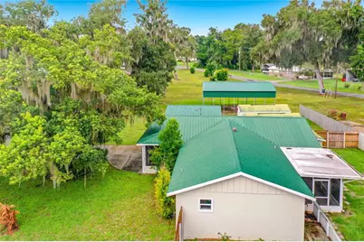 1218 Cr 450, Lake Panasoffkee, FL 33538 - Photo 36