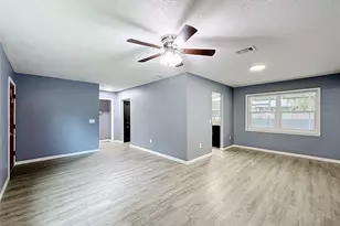 1218 Cr 450, Lake Panasoffkee, FL 33538 - Photo 4