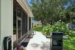 20651 Prince Ranier Pl, Leesburg, FL 34748 - Photo 22