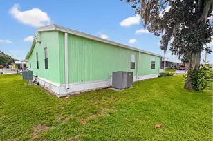 413 S Timber Trail, Wildwood, FL 34785 - Photo 4