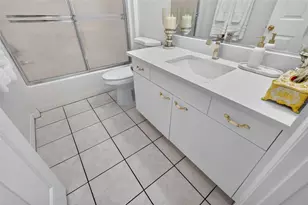 954 Avalon Ave, Lady Lake, FL 32159 - Photo 26
