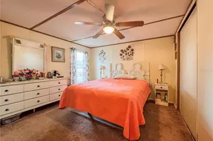 10113 SE 24th Dr, Webster, FL 33597 - Photo 18