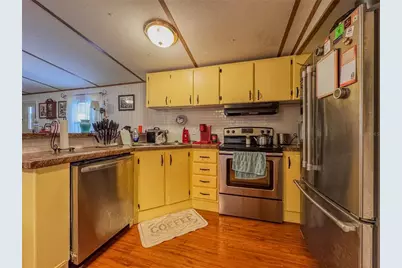10113 SE 24th Drive, Webster, FL 33597 - Photo 14