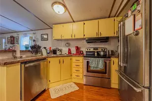 10113 SE 24th Dr, Webster, FL 33597 - Photo 14