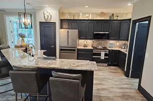 1040 Cottage Dr, The Villages, FL 32162 - Photo 6