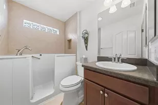 2266 Bachman Path, The Villages, FL 32162 - Photo 32