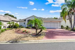 5111 Ironsides Ct, Tavares, FL 32778 - Photo 2