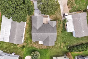 1222 Granada Ct, The Villages, FL 32159 - Photo 42