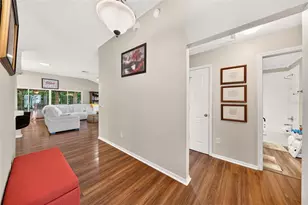 16767 SE 77th Northridge Ct, The Villages, FL 32162 - Photo 4