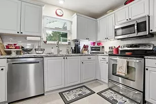 1507 Gardena Ct, The Villages, FL 32159 - Photo 12