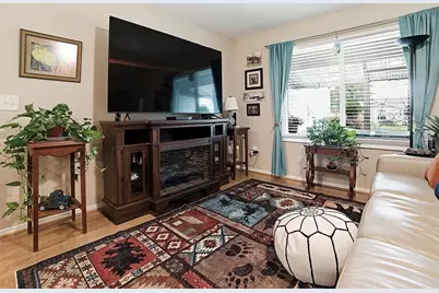 1507 Gardena Court, The Villages, FL 32159 - Photo 6