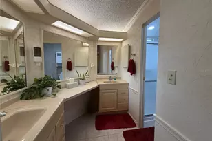 802 Robin Ln, Wildwood, FL 34785 - Photo 16