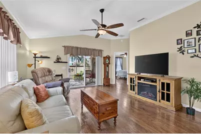 7610 SE 171st Horseshoe Lane, The Villages, FL 32162 - Photo 14