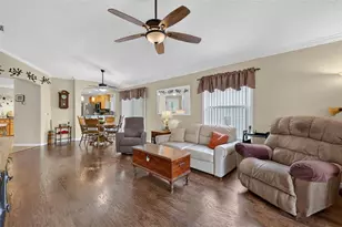 7610 SE 171st Horseshoe Ln, The Villages, FL 32162 - Photo 16