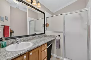 7610 SE 171st Horseshoe Ln, The Villages, FL 32162 - Photo 22