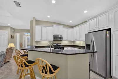 8356 Bridgeport Bay Circle, Mount Dora, FL 32757 - Photo 14