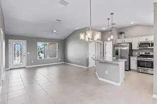 2816 Navy Hl Cir, The Villages, FL 32163 - Photo 16