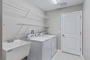 2816 Navy Hl Cir, The Villages, FL 32163 - Photo 34
