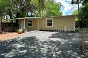 248a S Clayton St, Mount Dora, FL 32757 - Photo 1