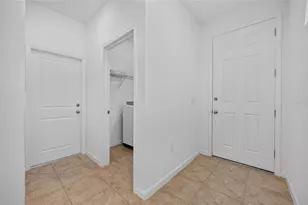 4406 Davos Dr, Clermont, FL 34711 - Photo 6