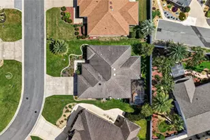 1613 Pennecamp Dr, The Villages, FL 32162 - Photo 60