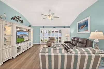 1613 Pennecamp Drive, The Villages, FL 32162 - Photo 8