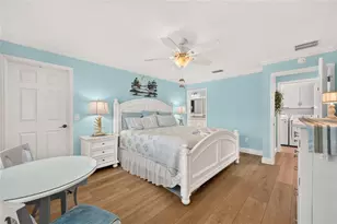 1613 Pennecamp Dr, The Villages, FL 32162 - Photo 30