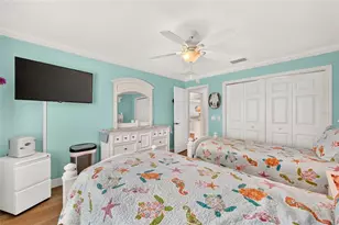 1613 Pennecamp Dr, The Villages, FL 32162 - Photo 40