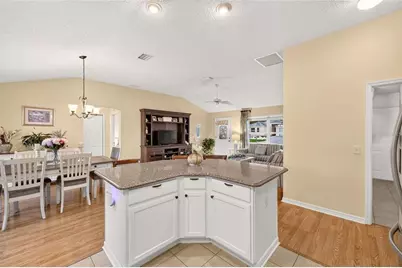 16947 SE 93rd Cuthbert Circle, The Villages, FL 32162 - Photo 16
