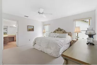 811 San Salvador Drive, The Villages, FL 32159 - Photo 16