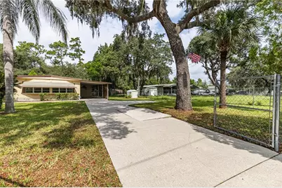 35737 Shelley Drive, Leesburg, FL 34788 - Photo 4