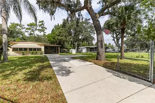 35737 Shelley Dr, Leesburg, FL 34788 - Photo 4