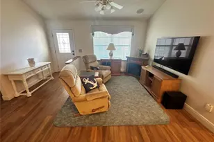 1515 Baylor Pl, The Villages, FL 32162 - Photo 6