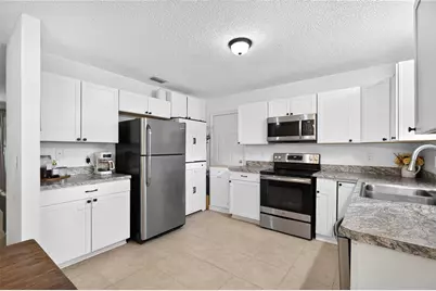30832 Ridgeview Avenue, Mount Plymouth, FL 32776 - Photo 8