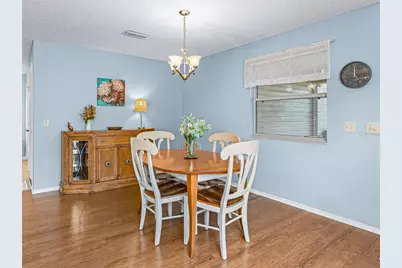 973 York Terrace, The Villages, FL 32162 - Photo 12