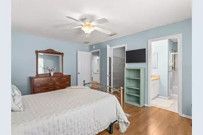973 York Terrace, The Villages, FL 32162 - Photo 28