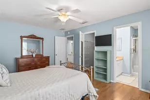973 York Terrace, The Villages, FL 32162 - Photo 28