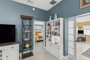 868 Oviedo Rd, The Villages, FL 32159 - Photo 8