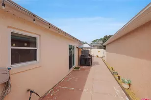 868 Oviedo Rd, The Villages, FL 32159 - Photo 28