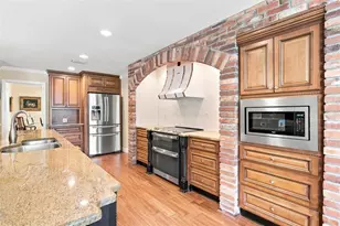 33746 Spring Dr, Leesburg, FL 34788 - Photo 32