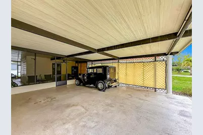 1690 Nassau Circle, Tavares, FL 32778 - Photo 4
